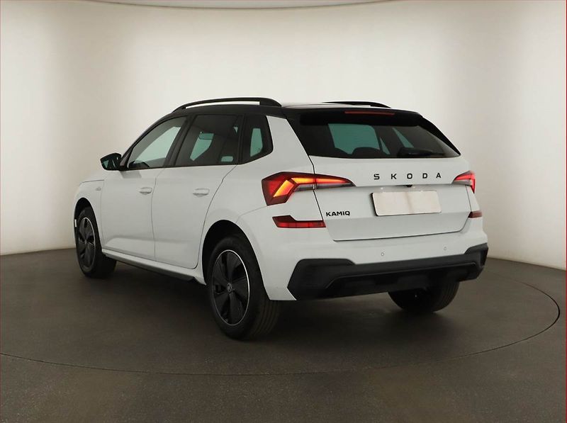 Škoda Kamiq (2025) 1.0 TSI, MONTE CARLO, KEYLESS - fotka 4 z 15