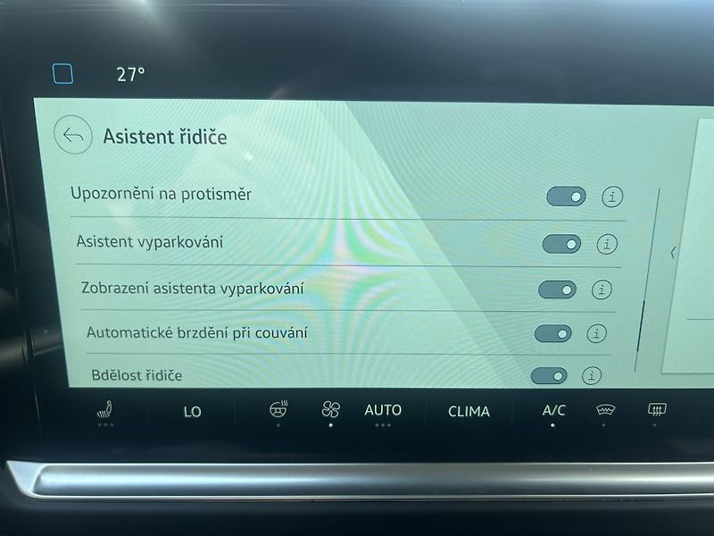Volkswagen Caravelle 2.0TDI 110kW - fotka 26 z 27