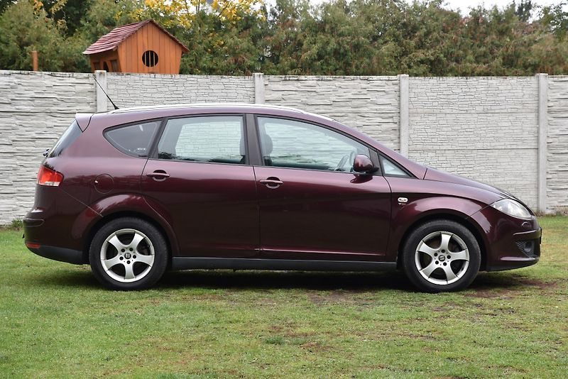 Seat Altea XL 2.0 TDi DSG6,XENON,KLIMA,AL - fotka 2 z 45