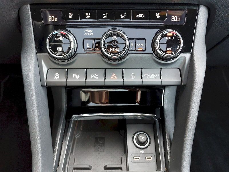 Škoda Kodiaq (2022) L&K DSG 4x4 2,0TDi 147kW - fotka 28 z 34