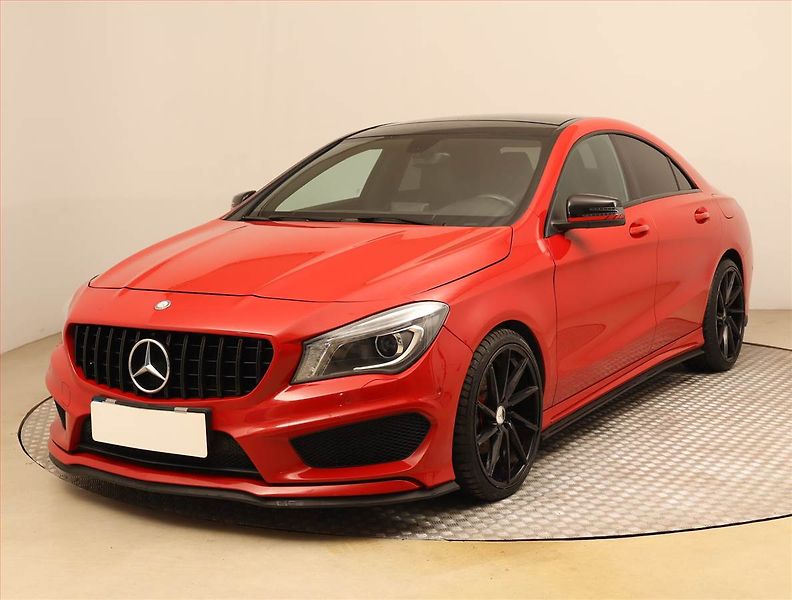 Mercedes-Benz CLA (2014) AMG Paket 200 CDI, Serv.kniha - fotka 2 z 20