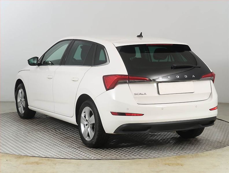 Fiat 500 (2021) 1.0 mild-hybrid, ČR,1.maj - fotka 4 z 17