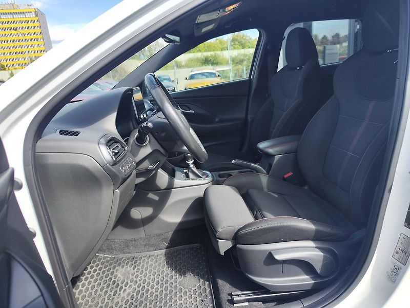 Hyundai i30 1.5 T-GDI/117kW N-Line - fotka 14 z 35