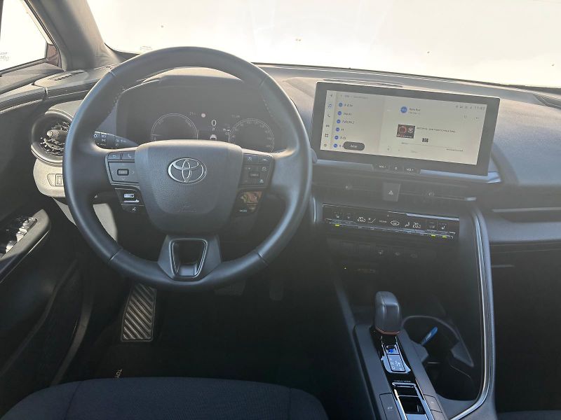 Toyota C-HR 1,8 HEV e-CVT Style - fotka 5 z 28