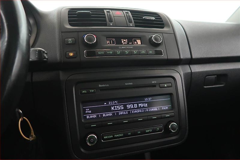 Škoda Roomster (2011) Comfort 1.2 TSI, nová STK - fotka 12 z 15