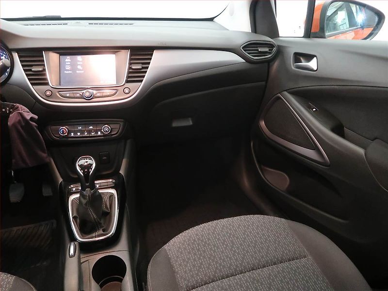 Opel Crossland X (2021) 1.2, ČR,1.maj, Tempomat - fotka 8 z 12