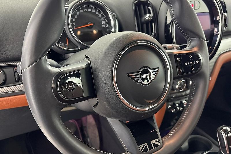Mini Countryman Cooper - fotka 19 z 21