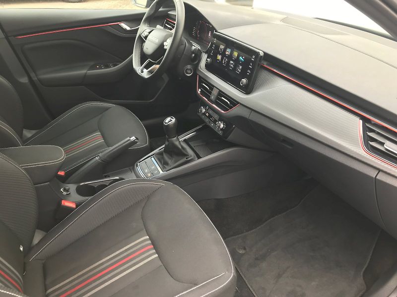 Škoda Scala (2025) MONTE CARLO 1,5 TSI - fotka 7 z 27