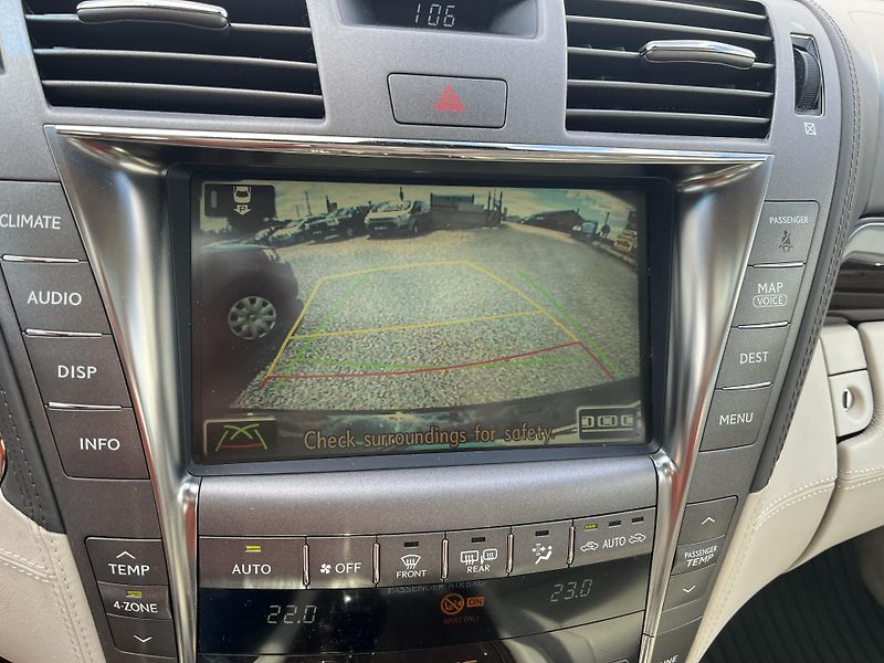 Lexus LS 600h 5.0 V8 Hybrid 1.Majitel ČR - fotka 25 z 38
