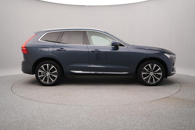 Volvo XC60 B4 AWD BRIGHT PLUS CZ 1.maj - fotka 12 z 45