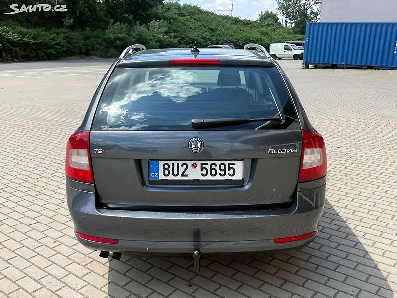 Škoda Octavia (2009) 1.8TSI, 118kw Tažné 1.3T - fotka 4 z 20