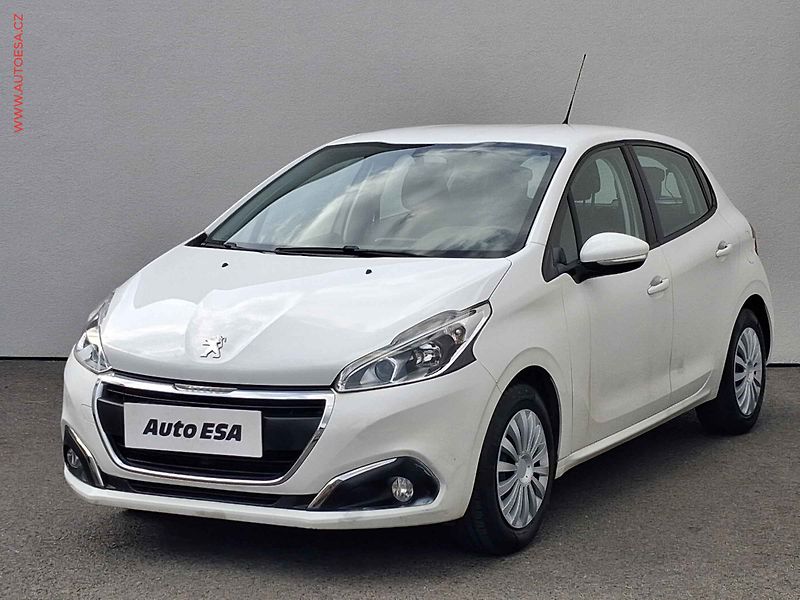 Peugeot 208 (2016) 1.2 PT, ČR, Active, +kola - fotka 3 z 15