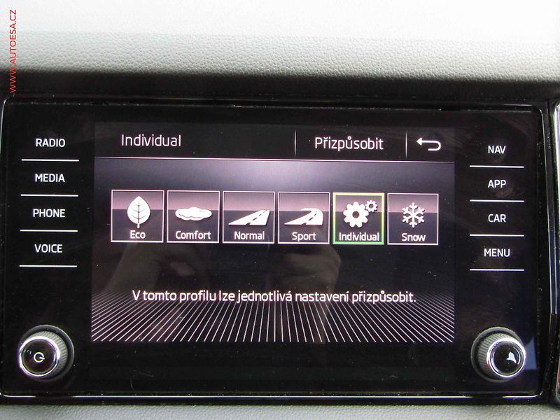 Škoda Kodiaq (2017) 1.4 TSi, Style, LED, navi - fotka 22 z 25