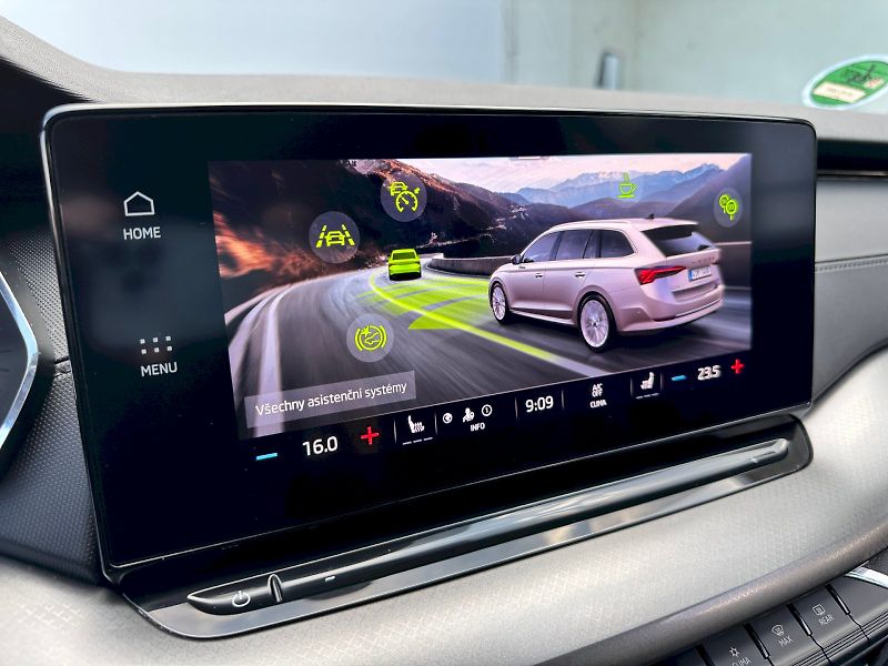 Škoda Octavia (2023) 2.0 TDI 110kW DSG Style Combi - fotka 18 z 23