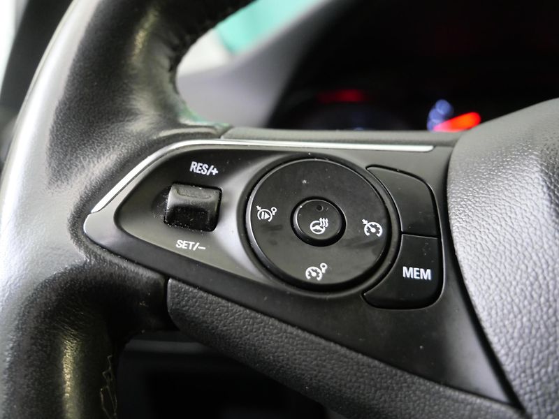 Opel Crossland X - fotka 15 z 25