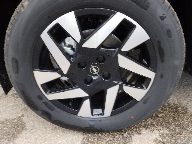 Opel Mokka (2026) GS GS 1.2 TURBO (100 kW/ - fotka 30 z 30