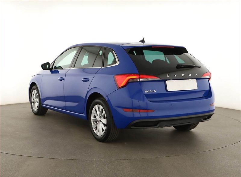 Škoda Scala (2023) Style 1.0 TSI, Automat, ČR - fotka 4 z 19