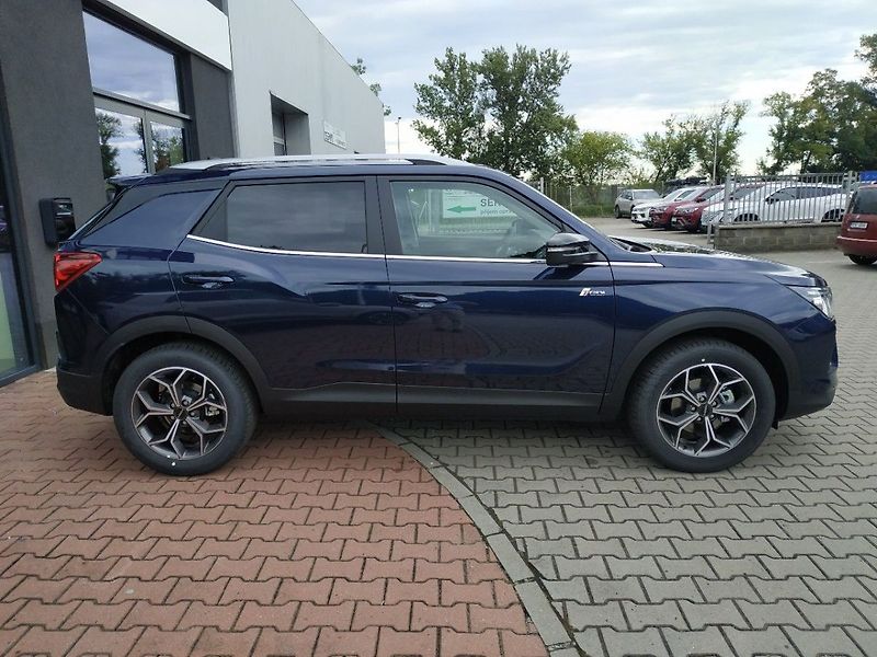 KGM Korando 1.5T, SMART,2WD, AT, SKLADEM - fotka 4 z 36