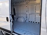 Peugeot Boxer Furgon 3000 L2H2 BlueHDi 120k - náhled 11