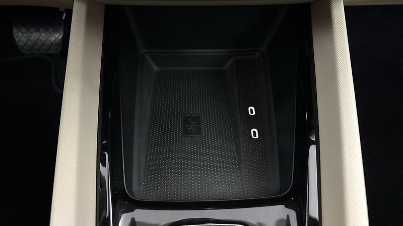 Škoda Octavia 2.0 TDI DSG Style - fotka 24 z 29