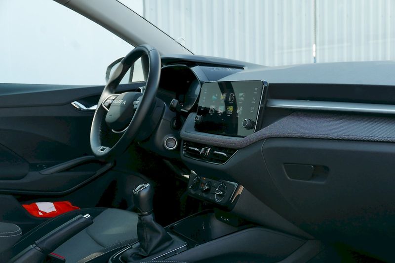 Škoda Fabia (2025) 1.0 TSI 70 kW M5° Selection - fotka 22 z 24