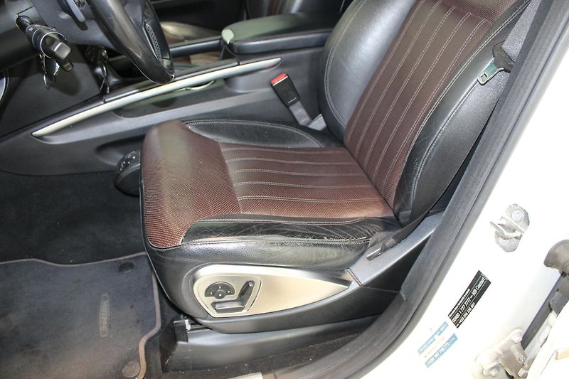 Mercedes-Benz GL (2012) 350CDi 4Matic,ČR,Grand Edition - fotka 15 z 19