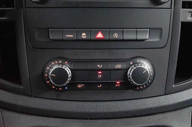 Mercedes-Benz Vito 114 CDI TAŽNÉ*KAMERA*DPH*ČR 1M - fotka 24 z 35