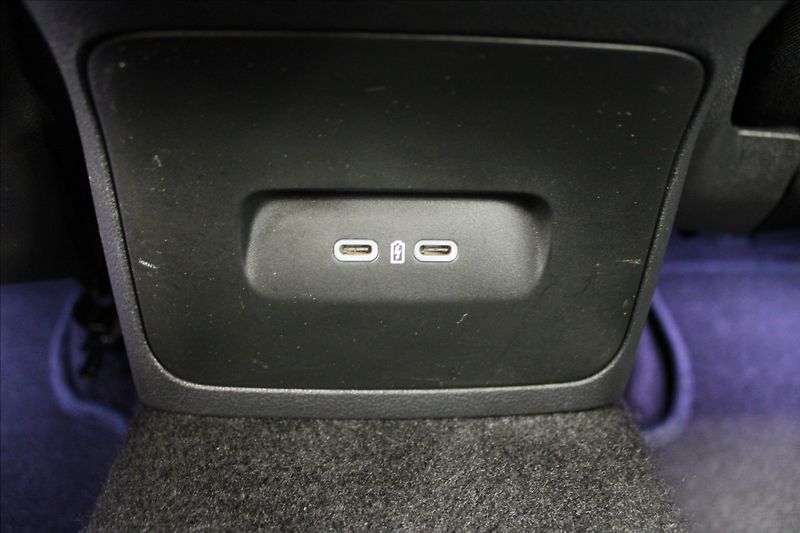 Škoda Octavia 2,0 TDI DSG Style 1.majitel CZ - fotka 27 z 36