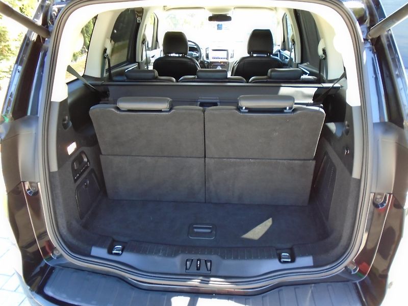 Ford Galaxy 2.0EcoBlue 140kW 8AT Vignale  - fotka 33 z 47