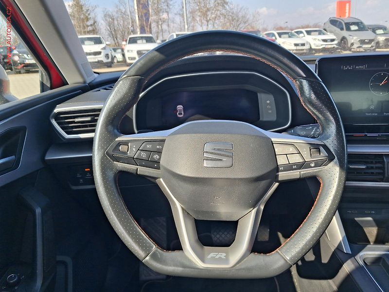 Seat Leon (2021) 2.0 TDi, FR, AT, LED - fotka 11 z 16