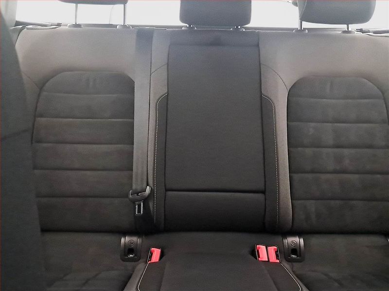 Volkswagen Golf (2014) Highline 1.6 TDI, Navi - fotka 10 z 16
