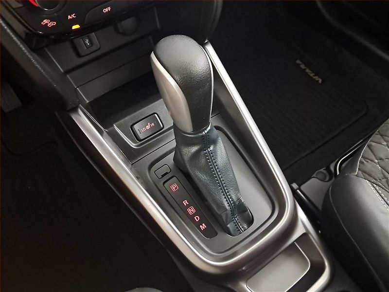Suzuki Vitara (2021) Elegance 1.4 BoosterJet - fotka 16 z 20