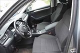 Škoda Superb (2017) 2,0 TDI AMBITION - náhled 14