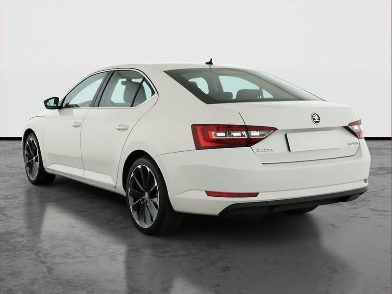 Škoda Superb (2020) 2.0 TDI - fotka 4 z 20