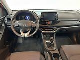 Hyundai i30 (2023) 1.5 DPi, ČR, AC, výhřev sed - náhled 8