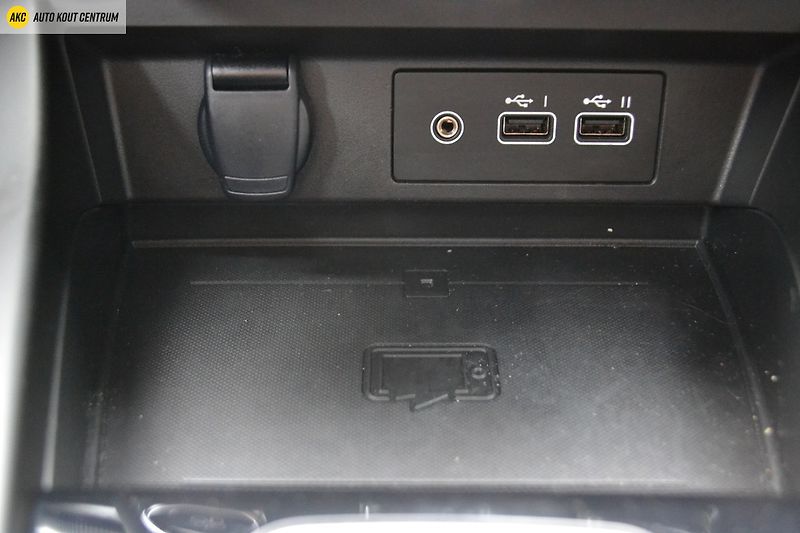 Renault Arkana Techno mild hybrid 140 EDC - fotka 30 z 56