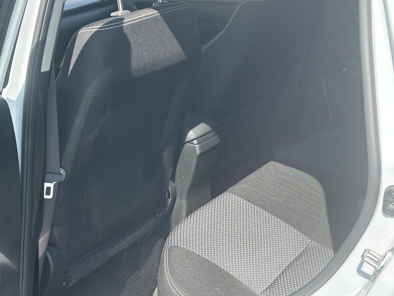 Suzuki Vitara 1,4 BoosterJet Premium Hybrid - fotka 25 z 29
