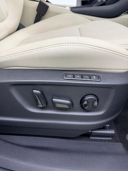 Škoda Kodiaq (2023) 2.0 /147kW - fotka 11 z 11