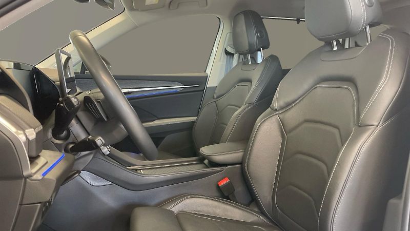 Škoda Kodiaq (2024) Exclusive Selection 2.0TDI 142 - fotka 9 z 38