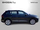 Volkswagen Tiguan (2021) 2.0 TDI 4Motion DSG Life - náhled 32