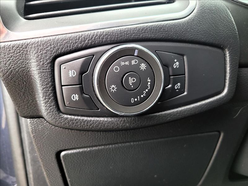 Ford Galaxy 2,5 Již není k dispozici - fotka 36 z 50