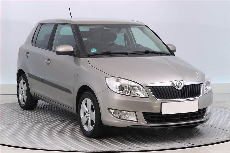 Škoda Fabia (2011) 1.2 TSI, Tempomat - fotografie inzerátu