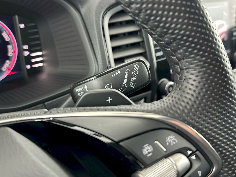 Škoda Karoq (2025) DSG 1.5TSI 110kW SportLine - fotka 28 z 36