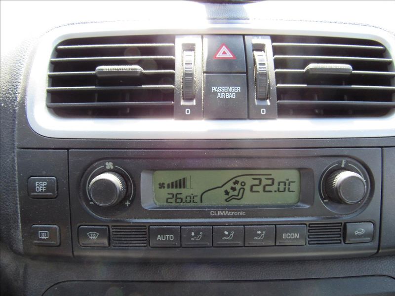 Škoda Roomster 1,4 i 63kW - fotka 16 z 30