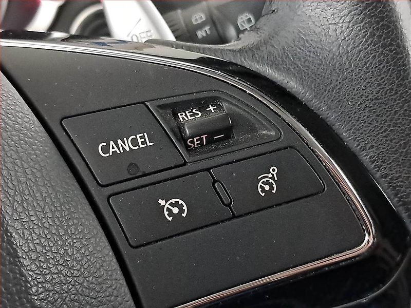 Mitsubishi Eclipse Cross (2021) Intense 1.5 T-MIVEC - fotka 19 z 21