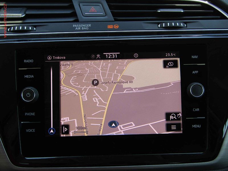 Volkswagen Touran (2022) 2.0 TDi, Comfortline, DSG - fotka 16 z 20