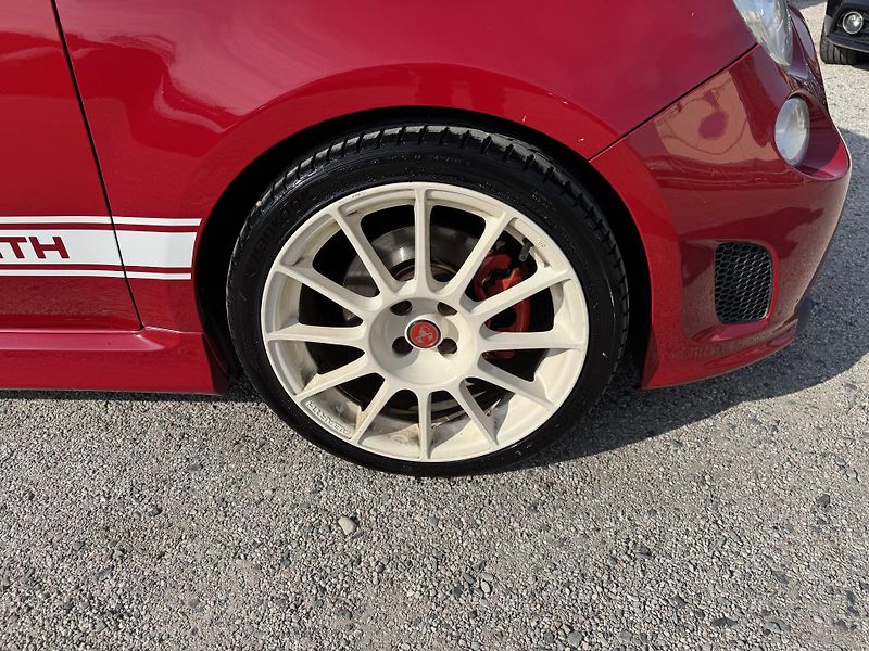 Abarth 500 (2009) 1.4 T 118KW essensse 96000KM - fotka 11 z 26