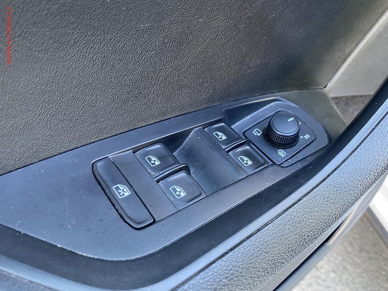 Škoda Kodiaq (2018) 2.0 TDi, ČR, Ambition, DSG, - fotka 13 z 18