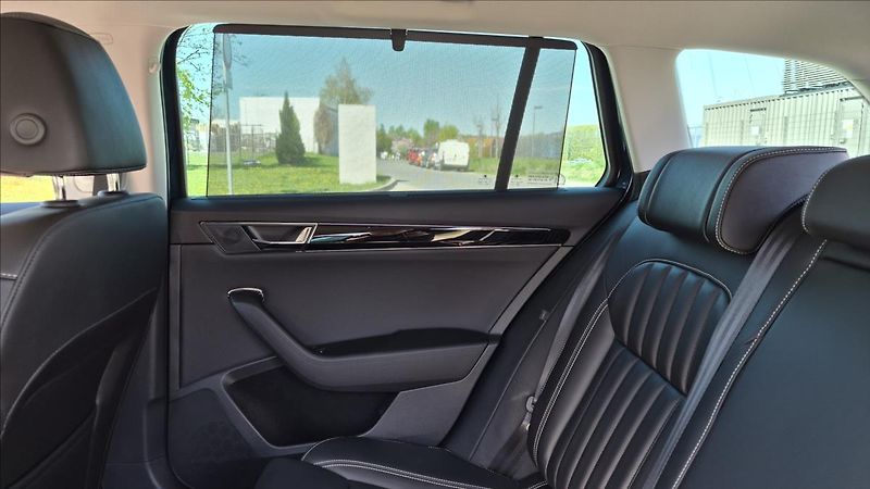 Škoda Superb 1,5 TSi 110 KW L&K - fotka 31 z 37