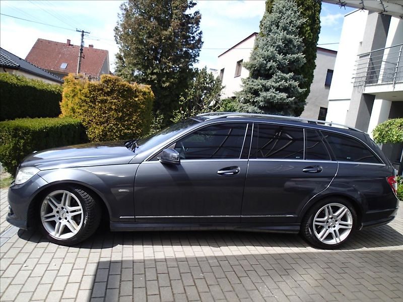 Mercedes-Benz Třídy C 3,0 165 kW, CDI, 4x4,Automat - fotka 7 z 34